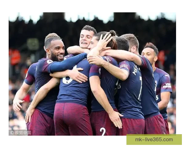 马克西领衔活塞团队配合出色展现出色竞技实力